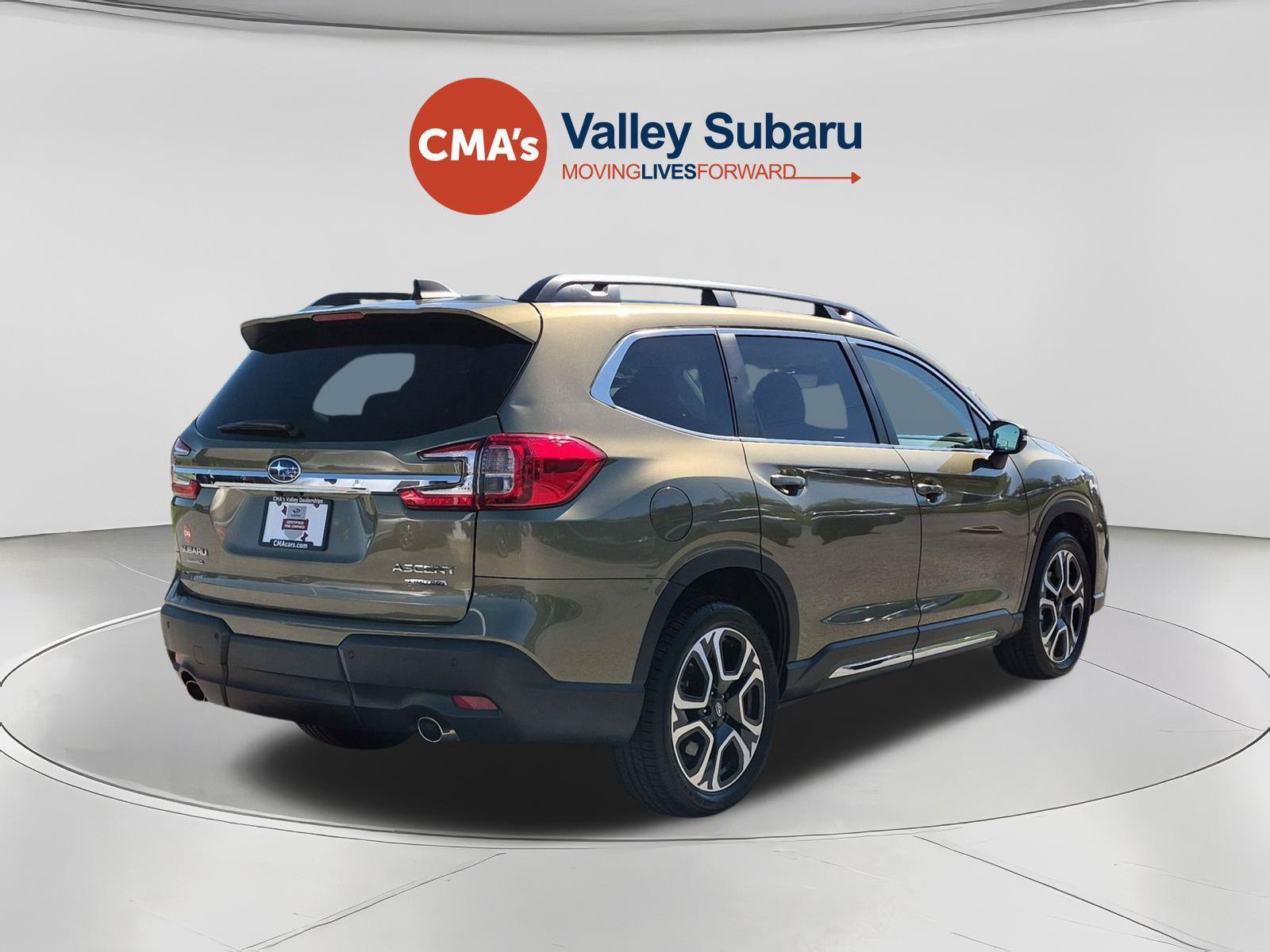 Used 2023 Subaru Ascent Limited AWD/4WD image 5