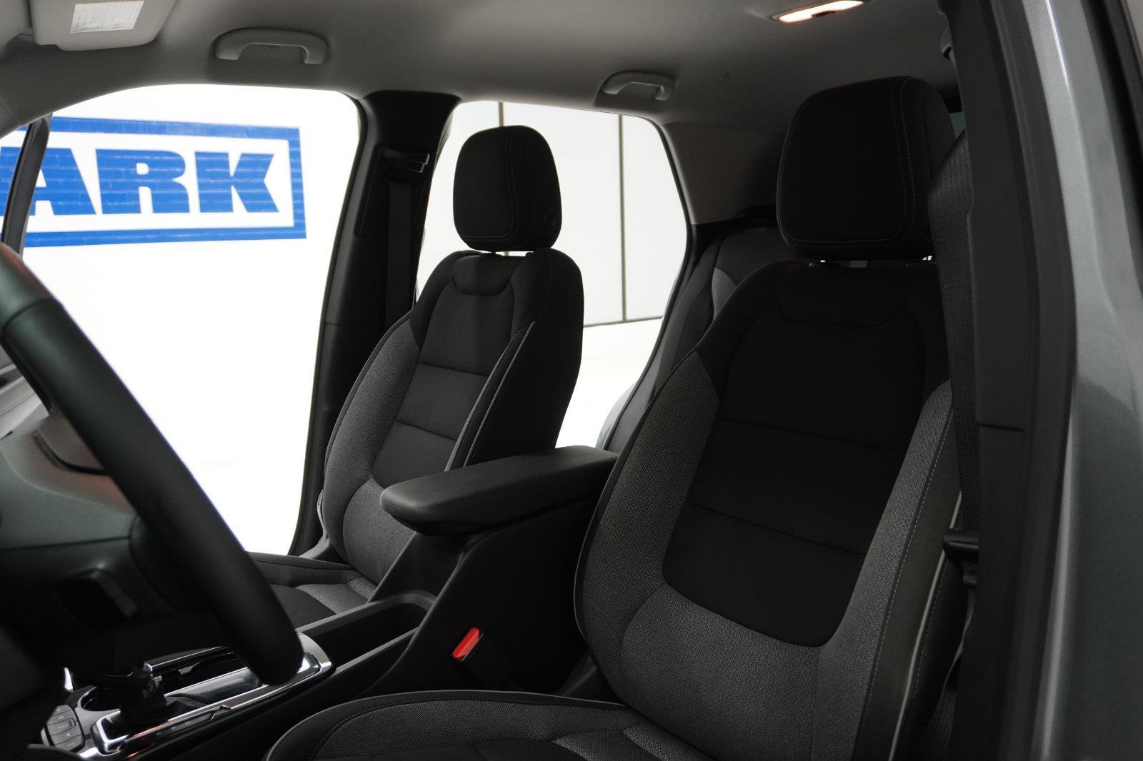 Used 2026 Chevrolet TrailBlazer LT w/ LT Cold Weather Package image 16