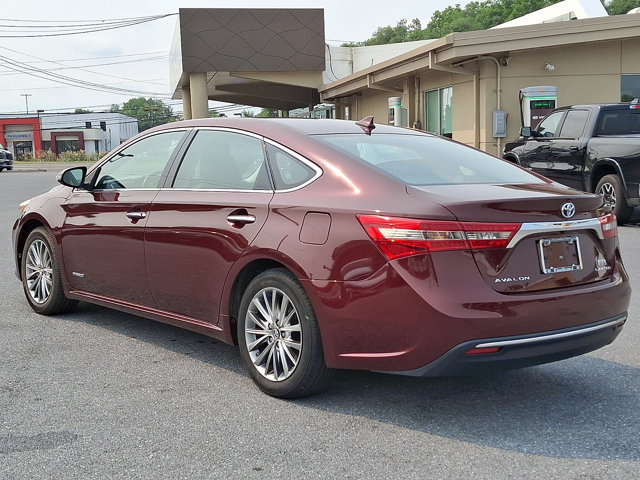 Used 2016 Toyota Avalon Limited w/ Toyota Safety Sense Package FWD image 6