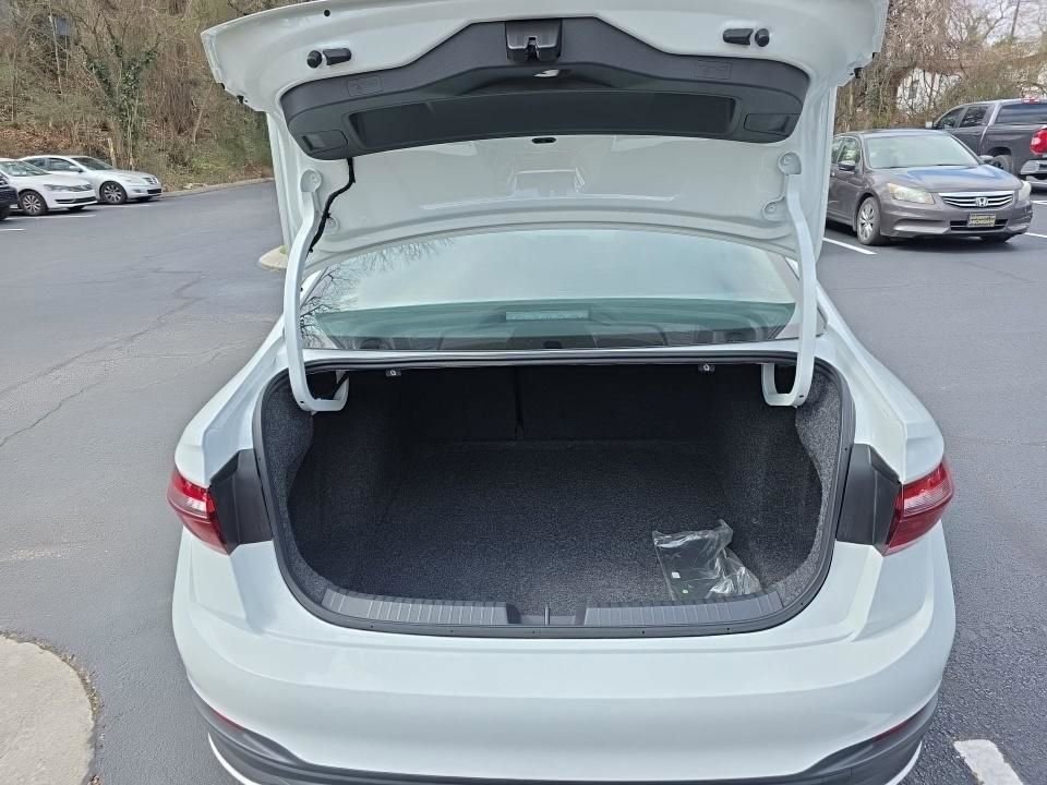 Used 2025 Volkswagen Jetta S image 24