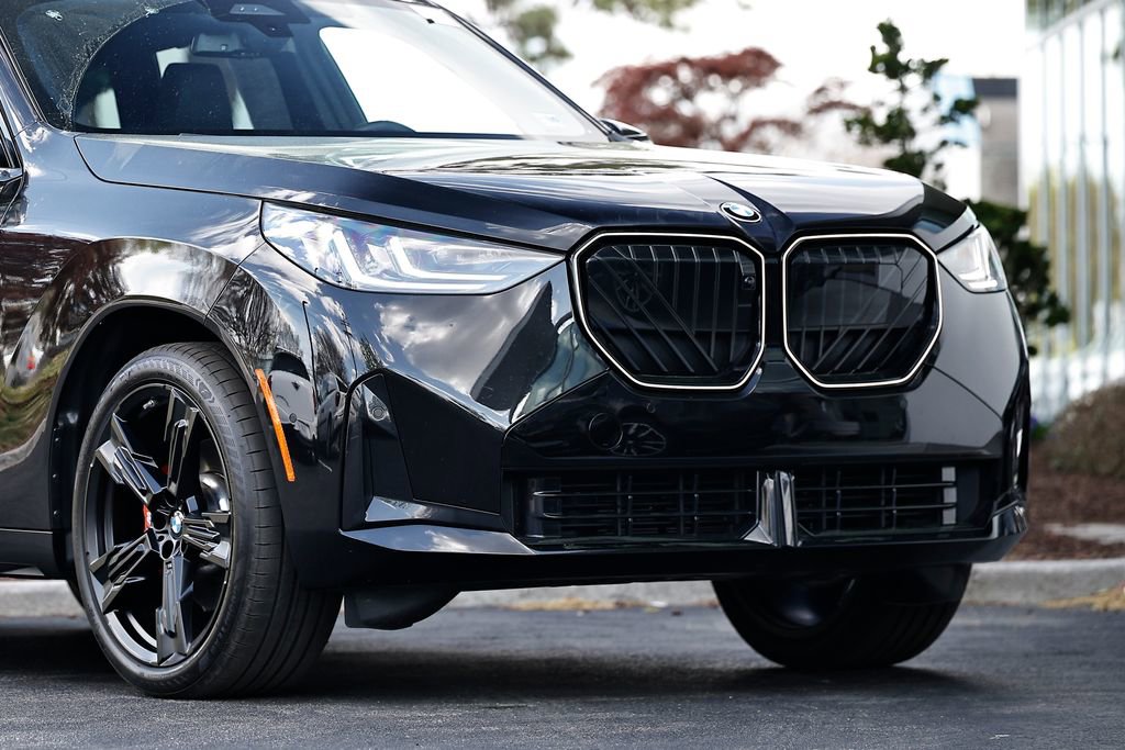 Certified 2025 BMW X3 xDrive30i w/ Premium Package image 40