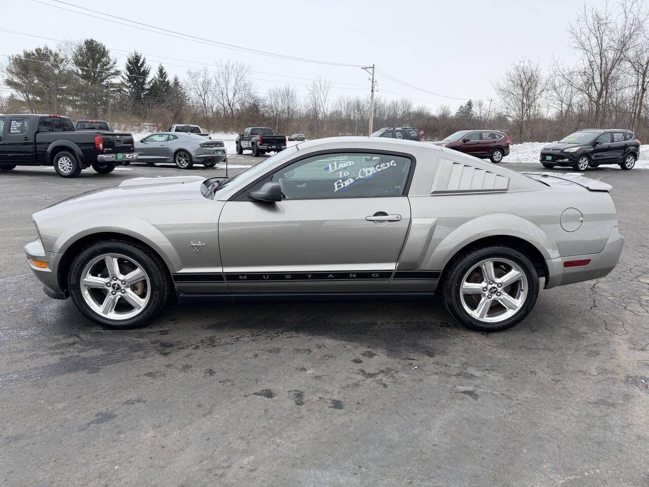 Used 2009 Ford Mustang Premium image 2