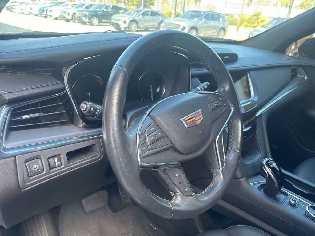 Used 2023 Cadillac XT5 Luxury image 10