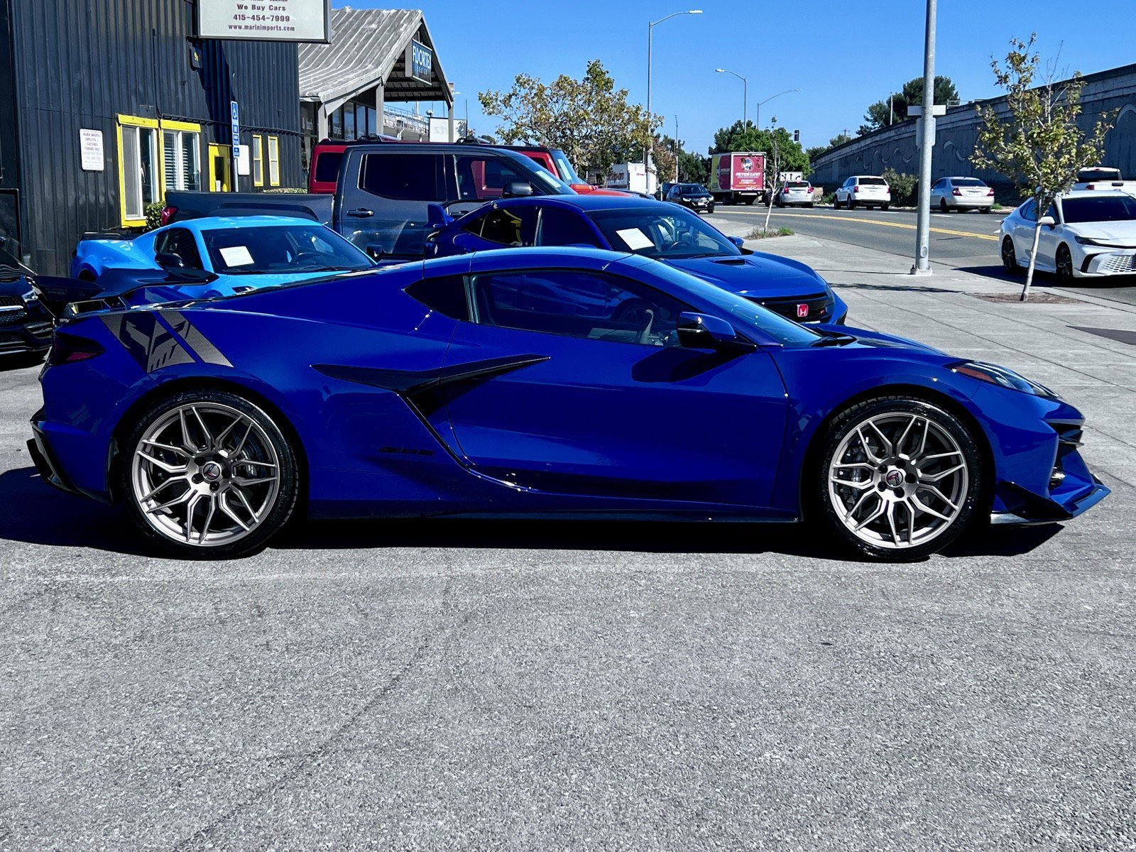 Used 2025 Chevrolet Corvette Z06 w/ Z07 Performance Package RWD image 4