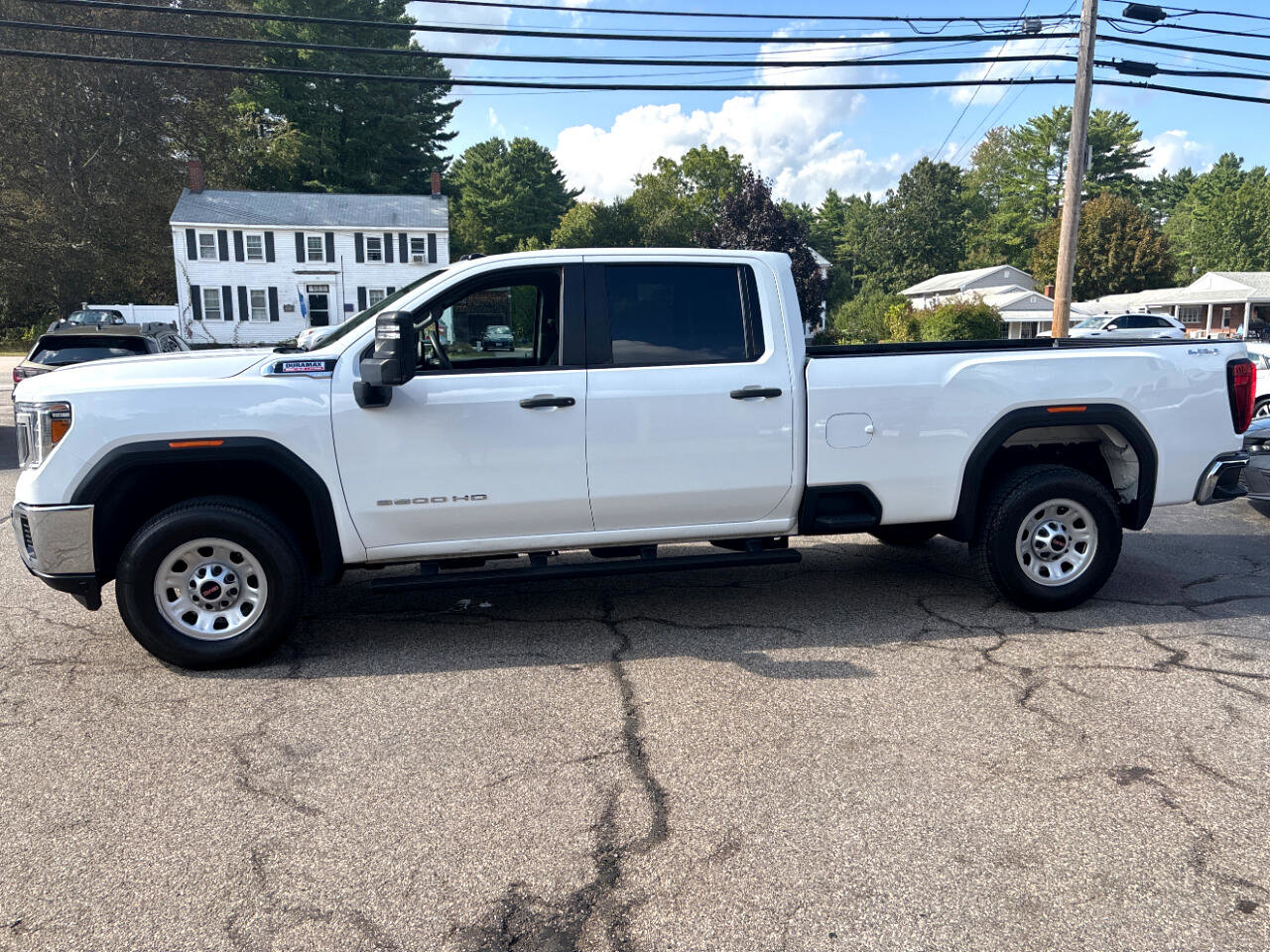 Used 2023 GMC Sierra 3500 Pro w/ Convenience Package image 2