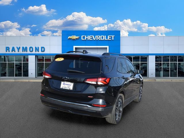 Used 2023 Chevrolet Equinox RS w/ RS Leather Package AWD/4WD image 4