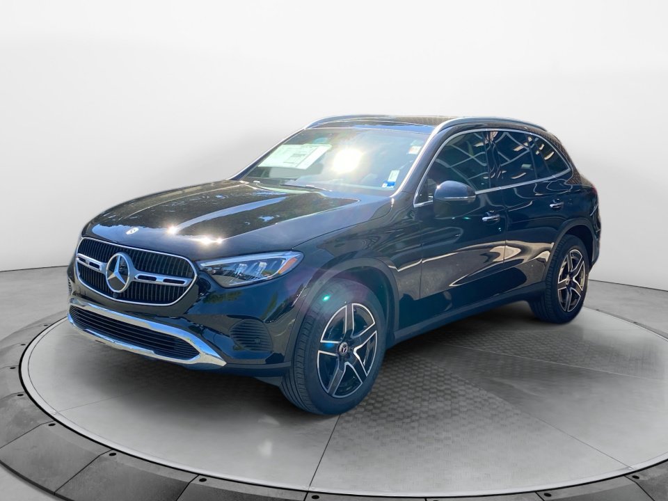 New 2026 Mercedes-Benz GLC 300 4MATIC image 3