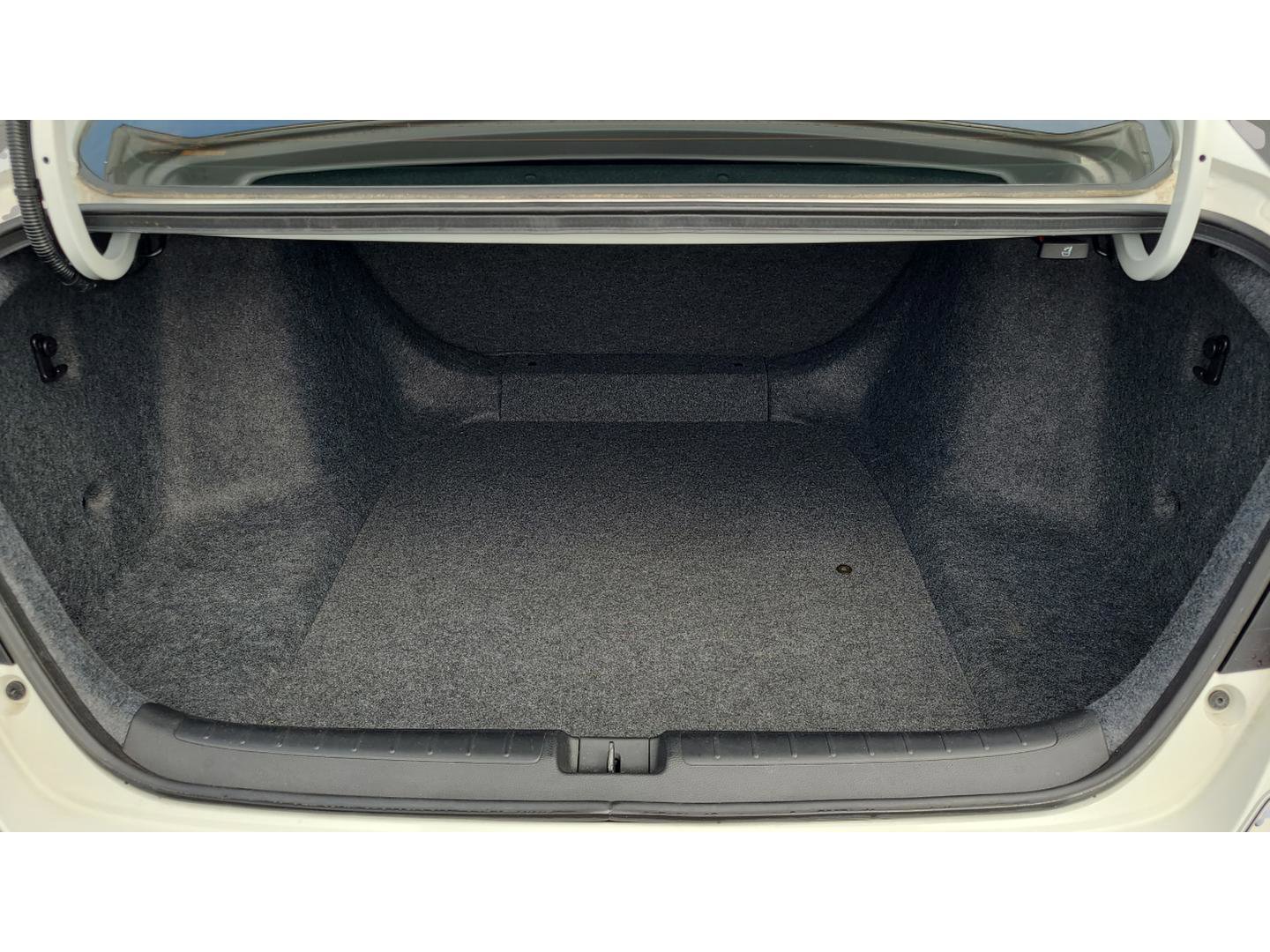 Used 2021 Honda Accord LX image 27