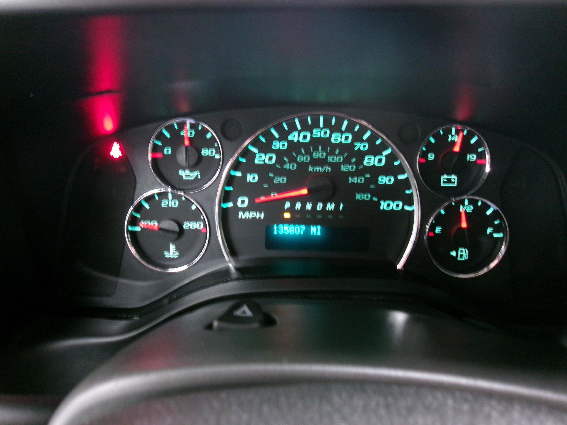 Used 2018 Chevrolet Express 3500 Extended w/ Driver Convenience Package image 5