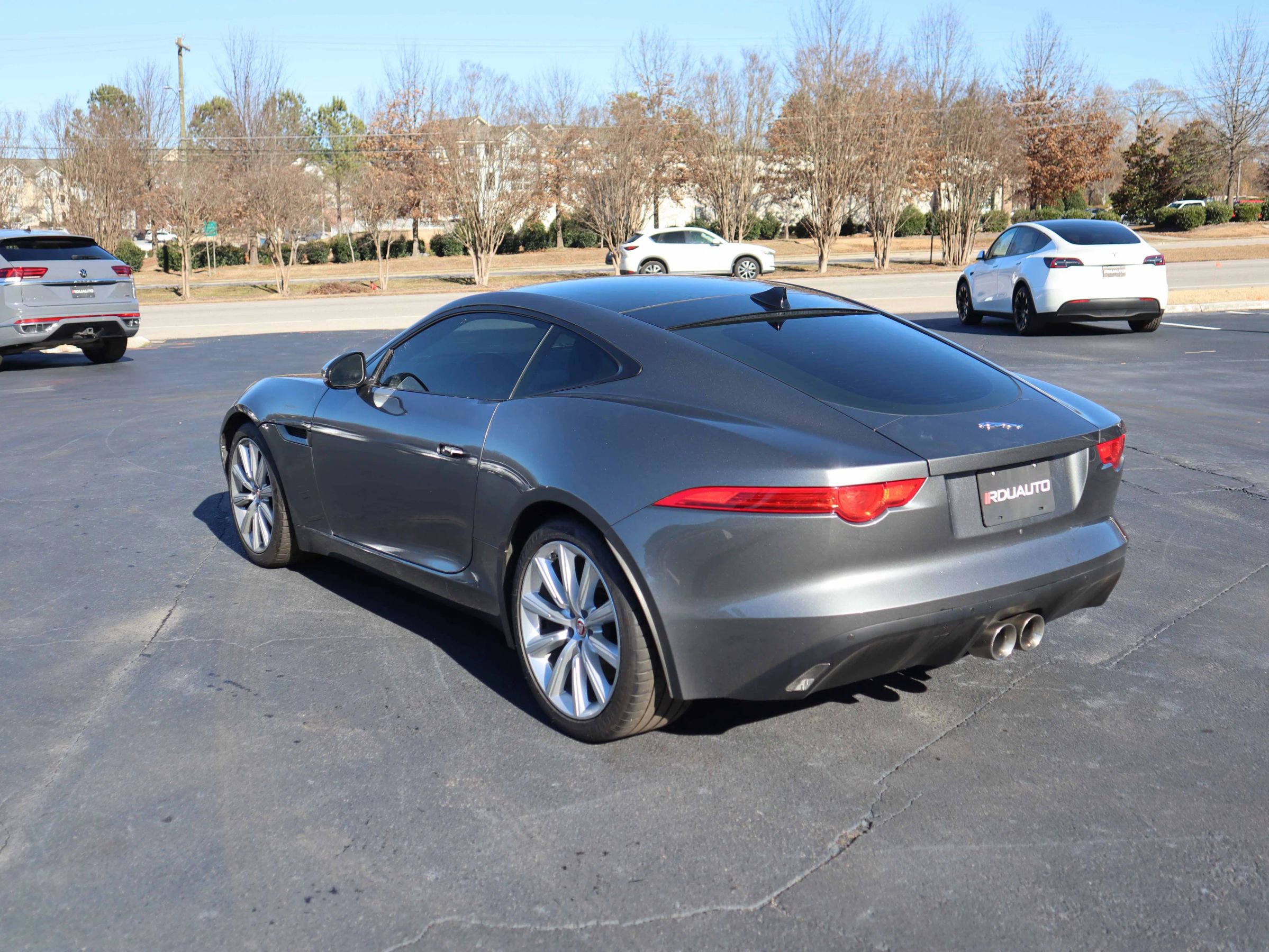Used 2016 Jaguar F-TYPE Coupe image 6