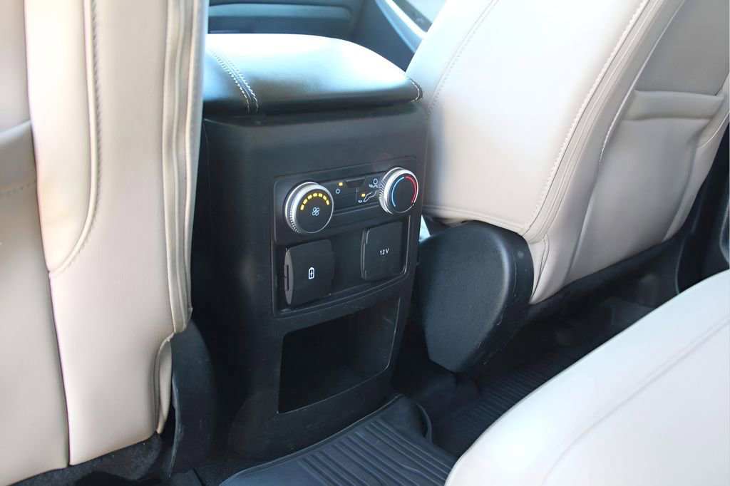 Used 2021 Ford Explorer XLT w/ Equipment Group 202A image 21