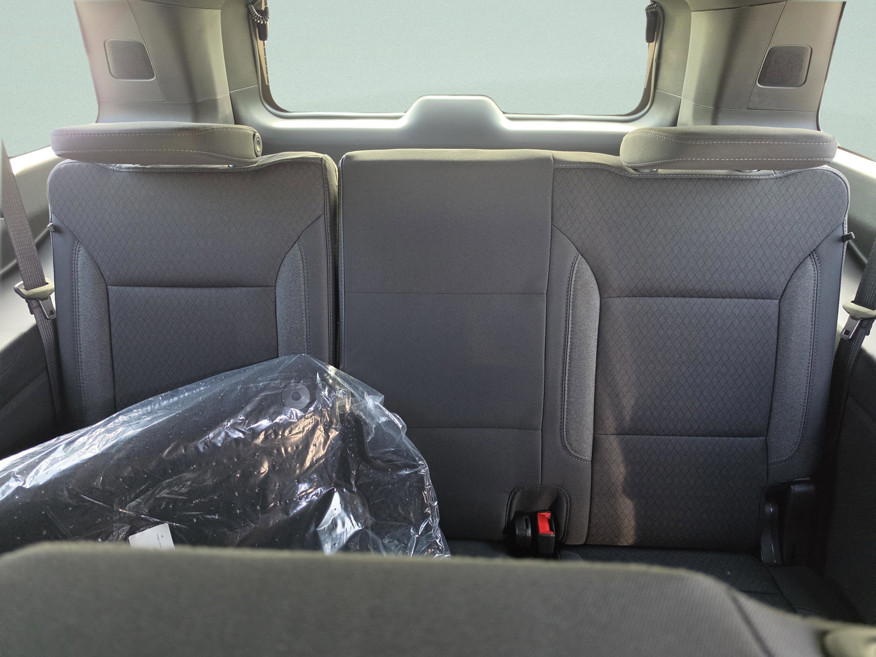 New 2026 Chevrolet Suburban LS w/ Max Trailering Package image 21