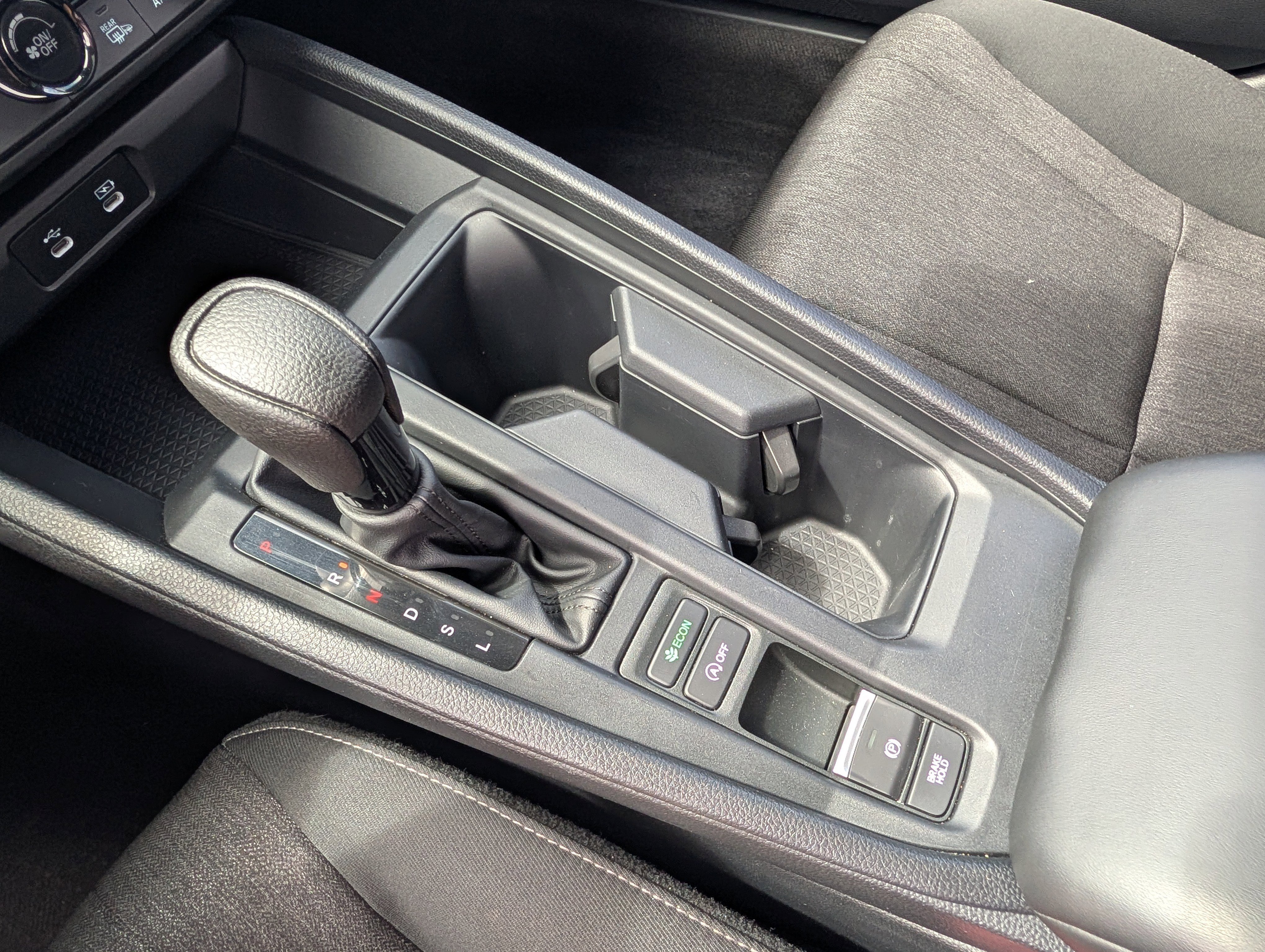 Used 2024 Honda Accord EX image 32