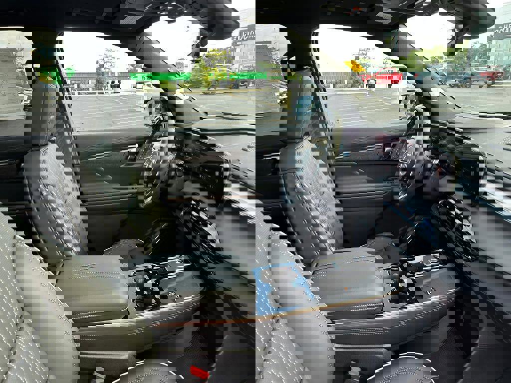 New 2026 Buick Enclave Avenir w/ Super Cruise Package image 19