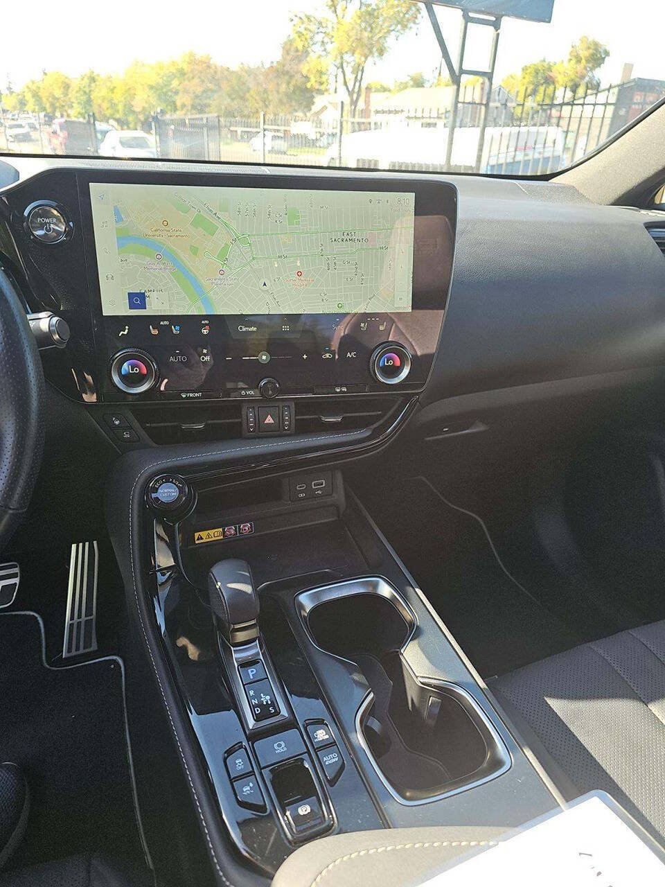 Used 2026 Lexus NX 450h+ F Sport AWD/4WD image 15