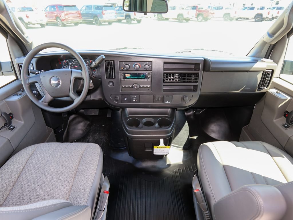 New 2026 GMC Savana 2500 w/ Driver Convenience Package RWD image 20
