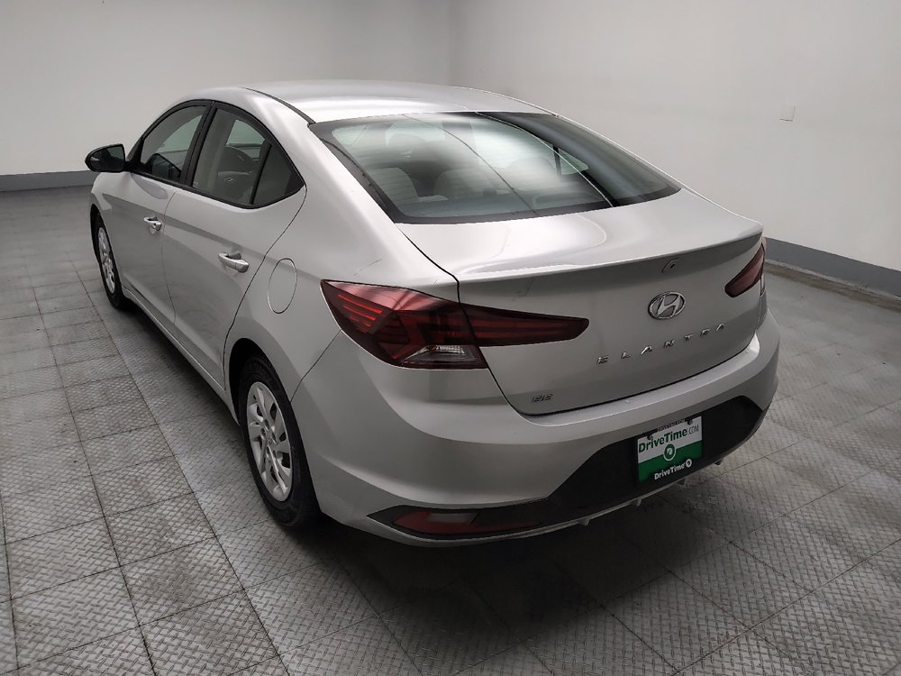 Used 2019 Hyundai Elantra SE FWD image 5