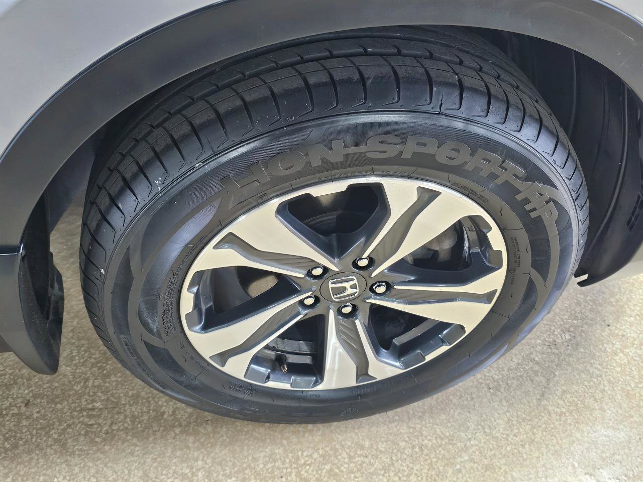 Used 2017 Honda CR-V LX image 54