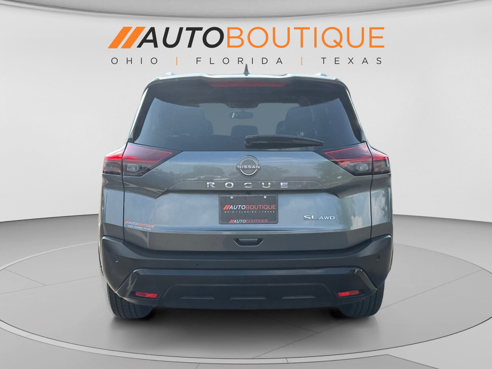 Used 2023 Nissan Rogue SL AWD/4WD image 4