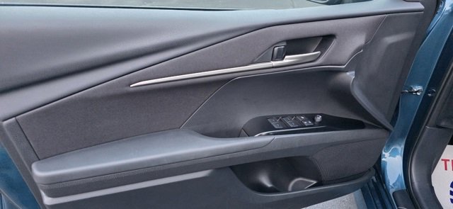 Used 2025 Toyota Camry LE image 8