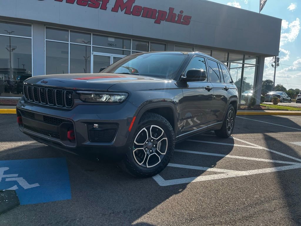Used 2022 Jeep Grand Cherokee Trailhawk w/ ADV Protech Group II video 2