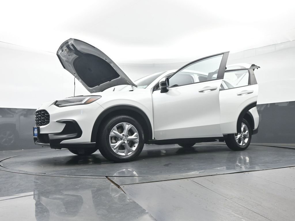 Certified 2023 Honda HR-V LX image 44