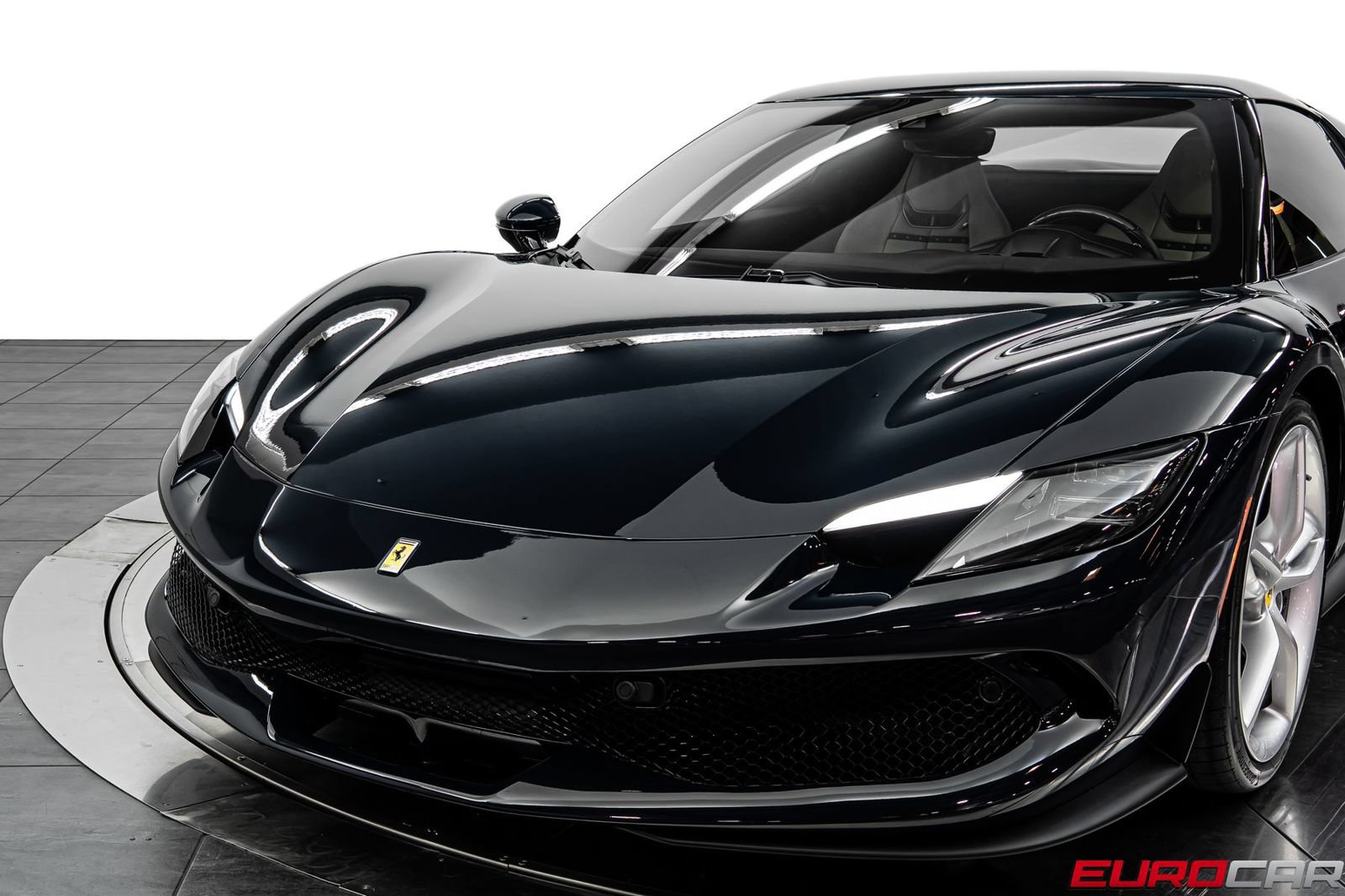 Used 2023 Ferrari 296 GTB RWD image 14