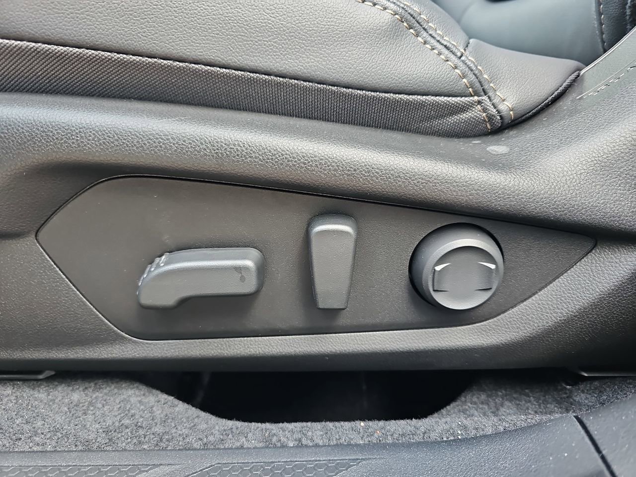 New 2026 Subaru Outback Limited image 31