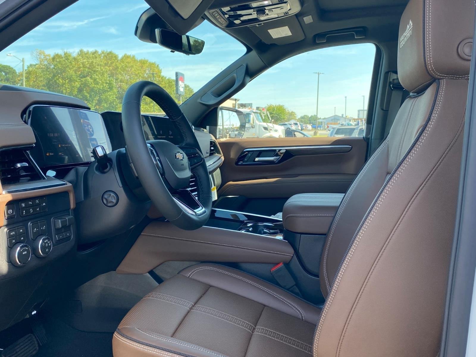 New 2027 Chevrolet Tahoe High Country w/ Sun And Tow Package AWD/4WD image 12
