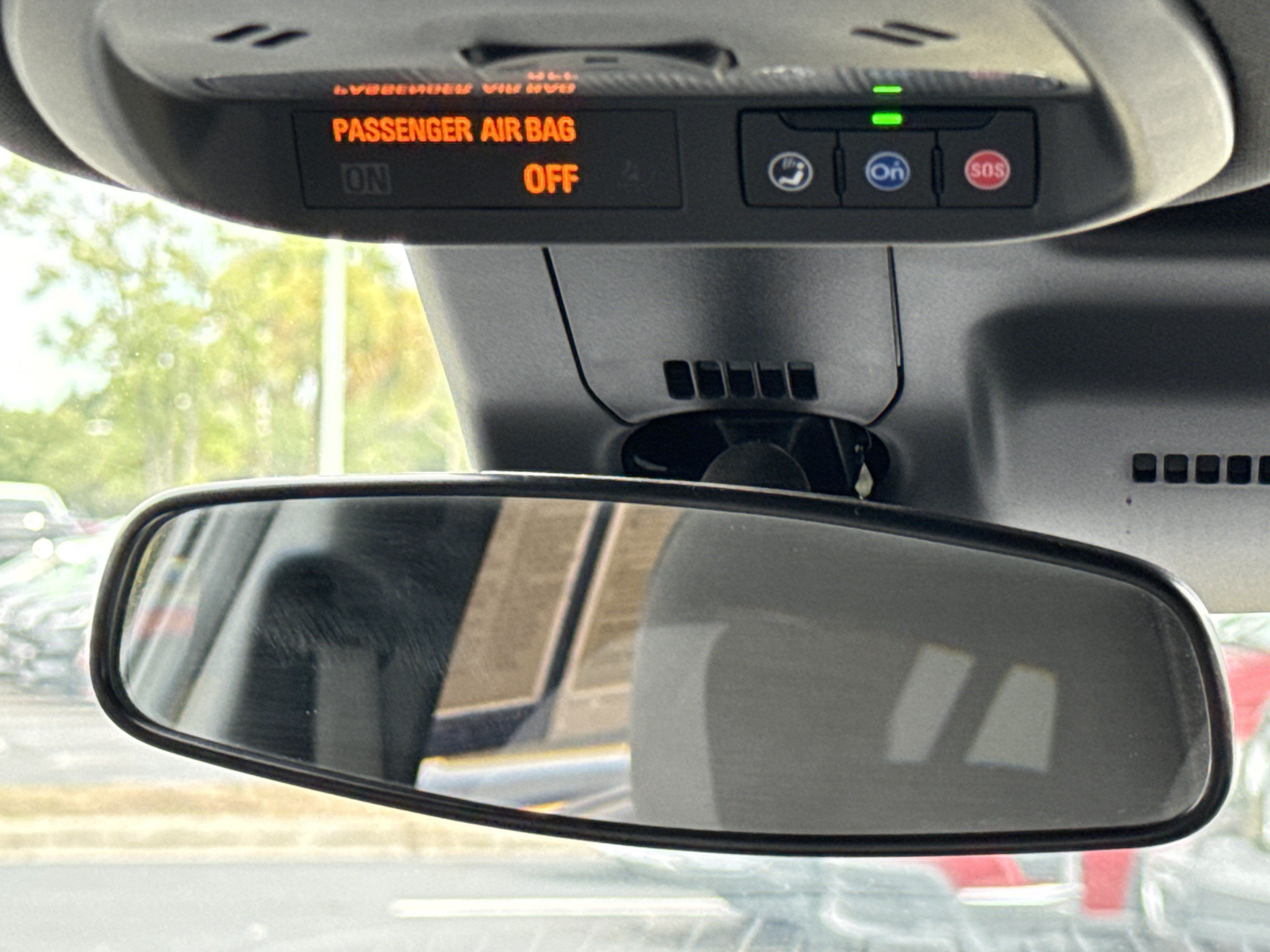 Used 2024 Chevrolet Trax RS w/ Driver Confidence Package FWD image 26