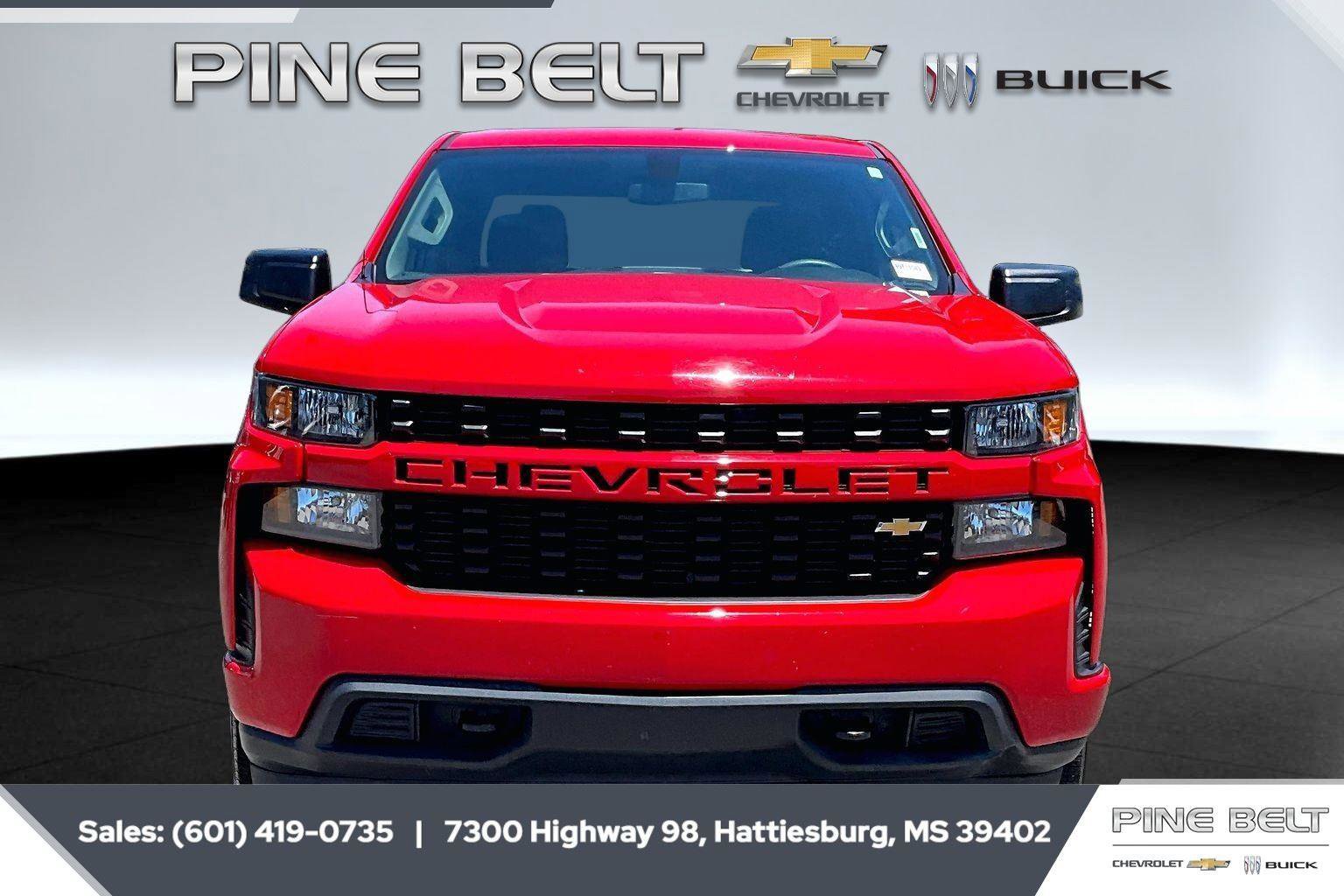Used 2019 Chevrolet Silverado 1500 Custom w/ Custom Convenience Package RWD image 3