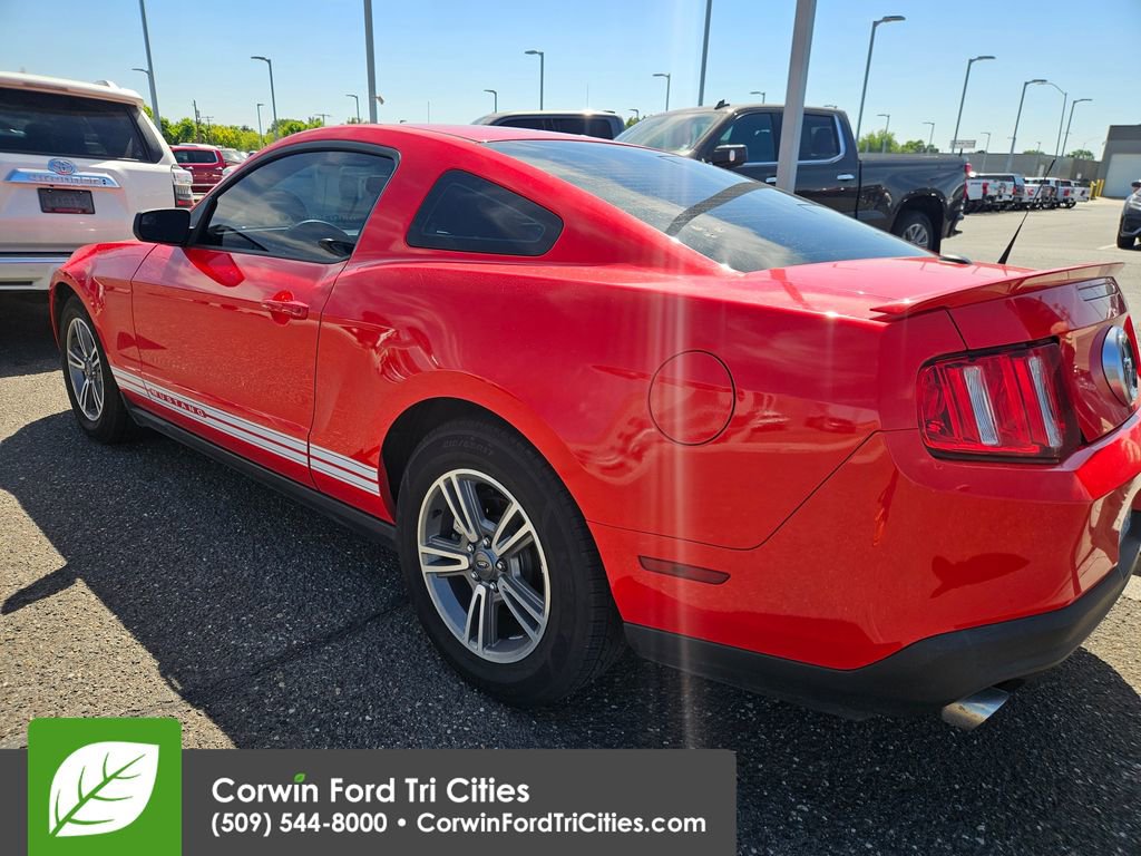 Used 2012 Ford Mustang Premium RWD image 8