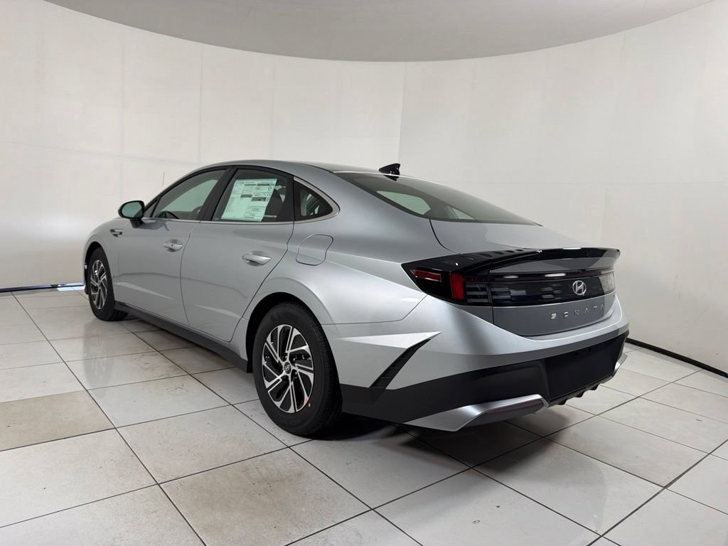 New 2026 Hyundai Sonata Blue FWD image 7