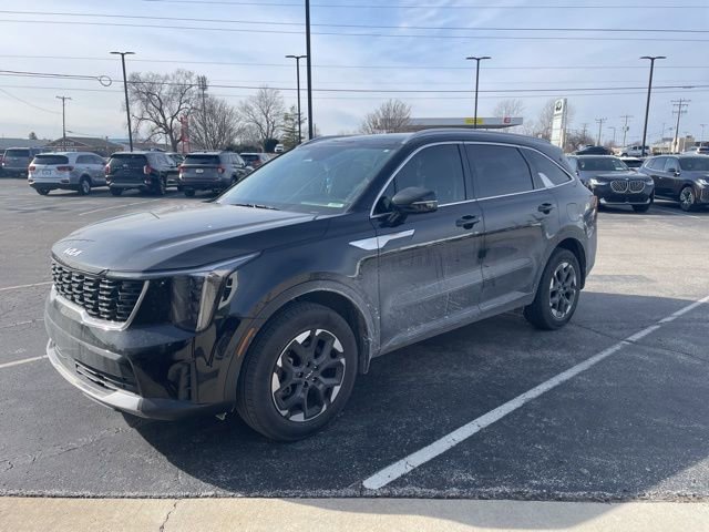 Used 2024 Kia Sorento S w/ Panoramic Sunroof Package image 6
