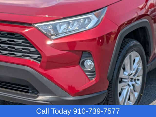 Used 2021 Toyota RAV4 XLE Premium FWD image 9