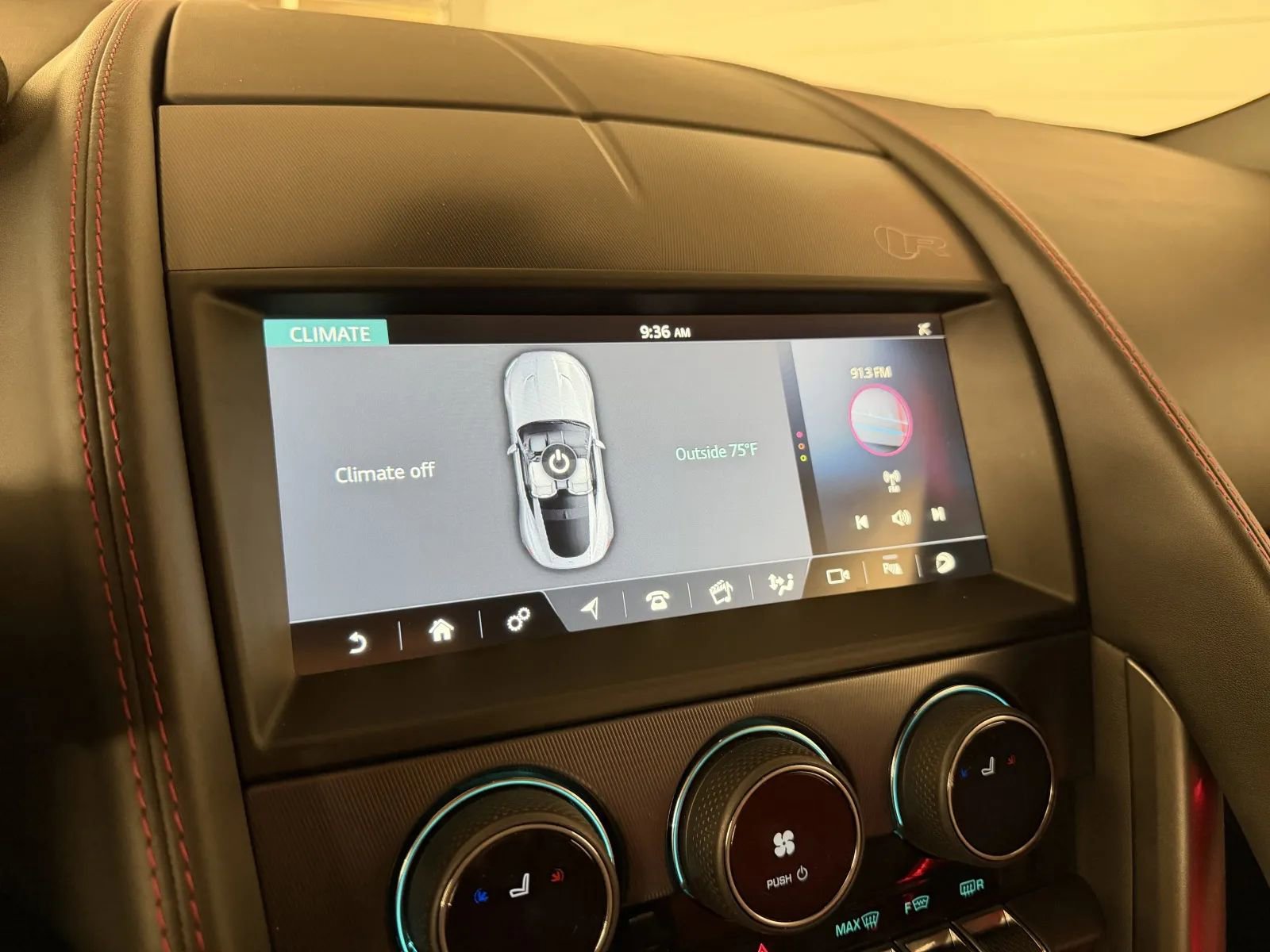 Used 2021 Jaguar F-TYPE R AWD/4WD image 23