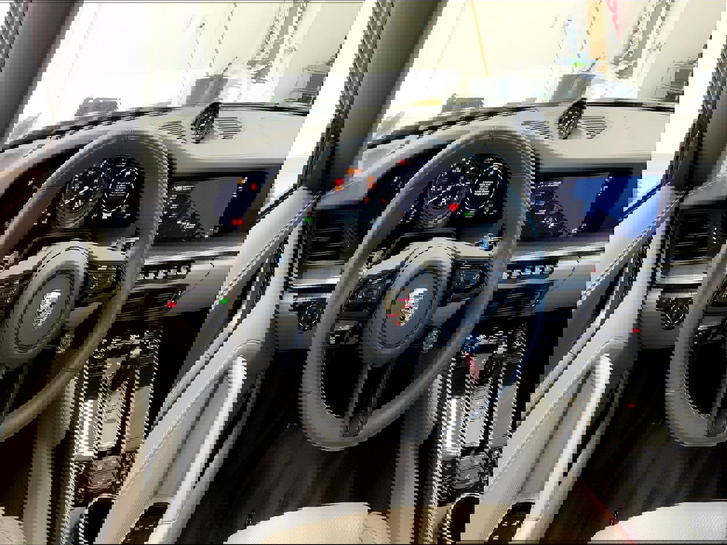 Used 2023 Porsche 911 Carrera 4S image 13