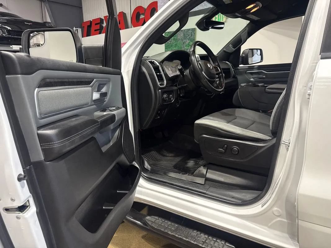 Used 2022 RAM 1500 Big Horn AWD/4WD image 84