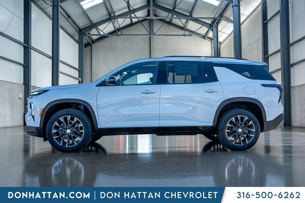 New 2026 Chevrolet Traverse LT w/ Sun and Wheel Package video 2