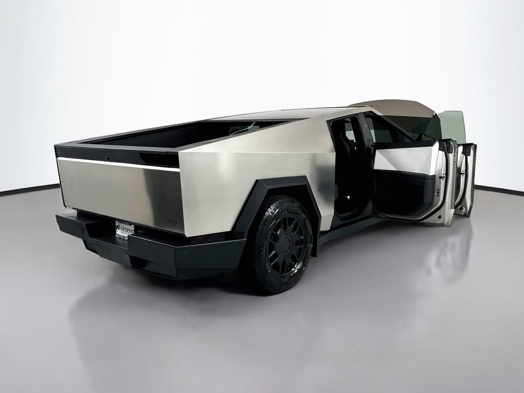 Used 2024 Tesla Cybertruck Cyberbeast AWD/4WD image 35
