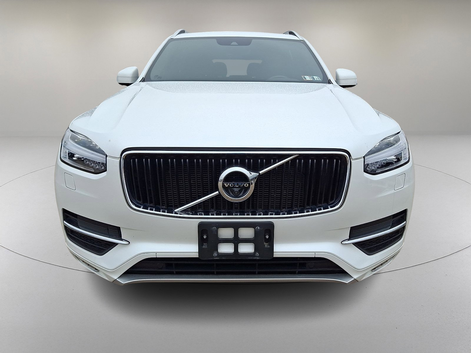 Used 2018 Volvo XC90 T6 Momentum w/ Convenience Package video 3