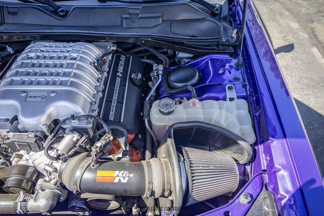 Used 2016 Dodge Challenger SRT Hellcat RWD image 21
