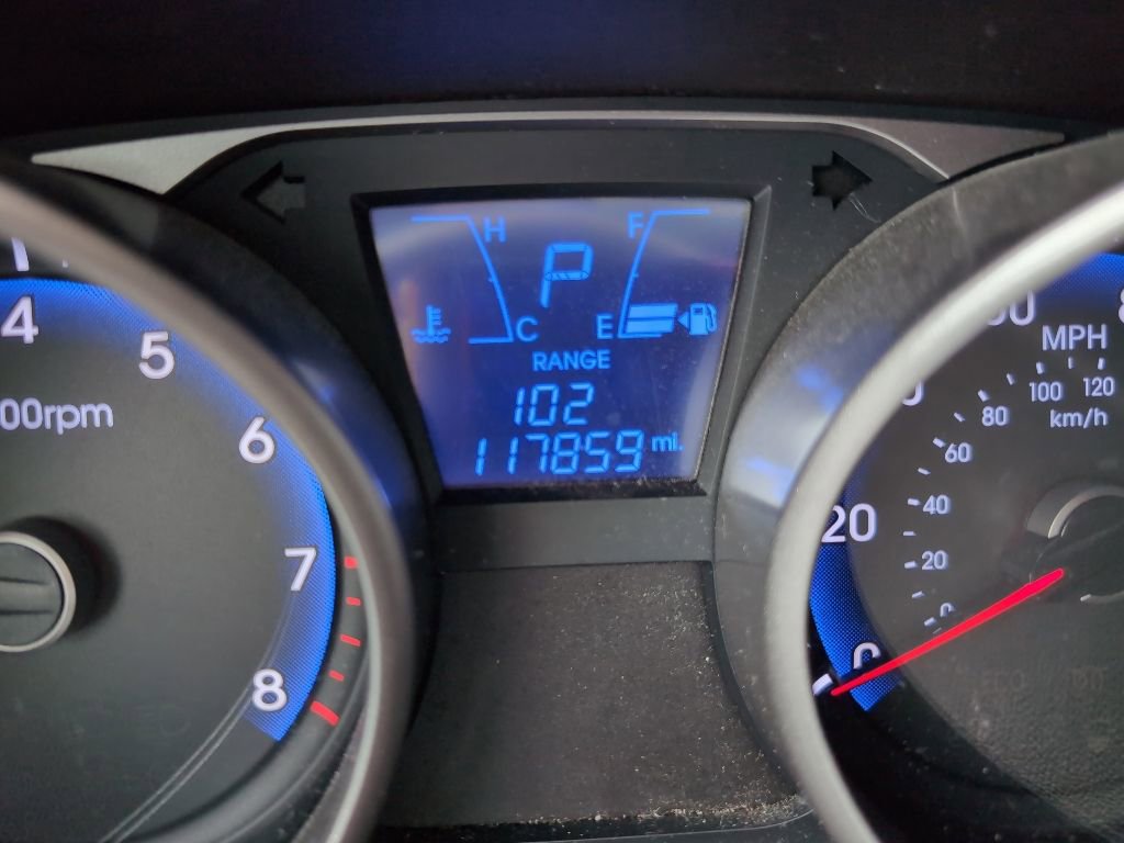 Used 2015 Hyundai Tucson SE AWD/4WD image 10