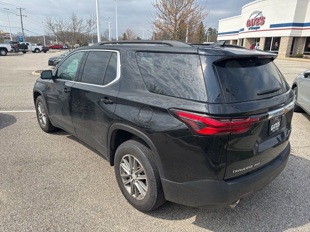 Used 2023 Chevrolet Traverse LT image 4