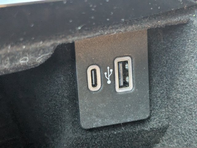 Used 2022 Lincoln Nautilus Reserve FWD image 22