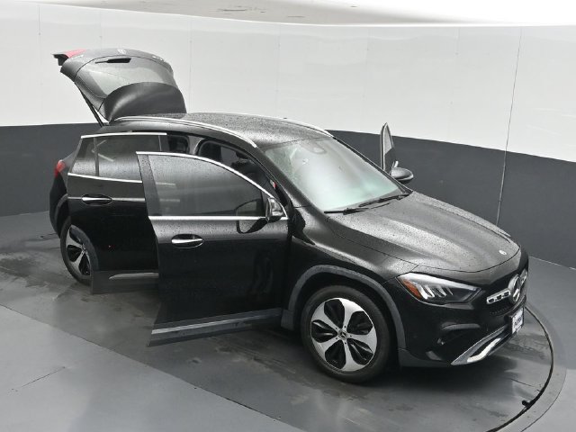 Used 2025 Mercedes-Benz GLA 250 4MATIC image 60