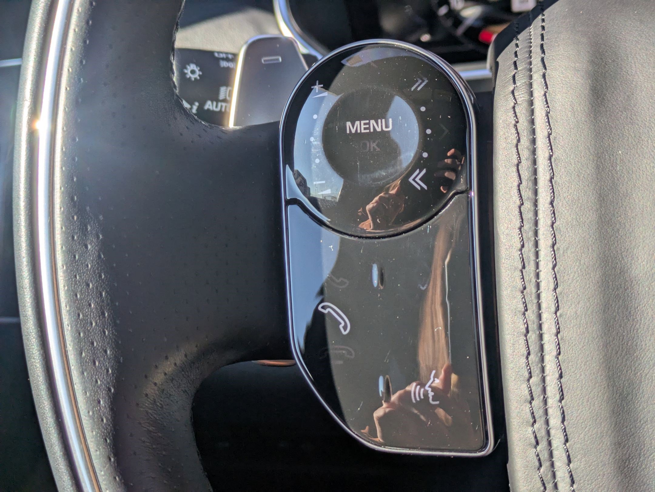 Used 2021 Land Rover Range Rover Sport HSE Silver Edition image 16