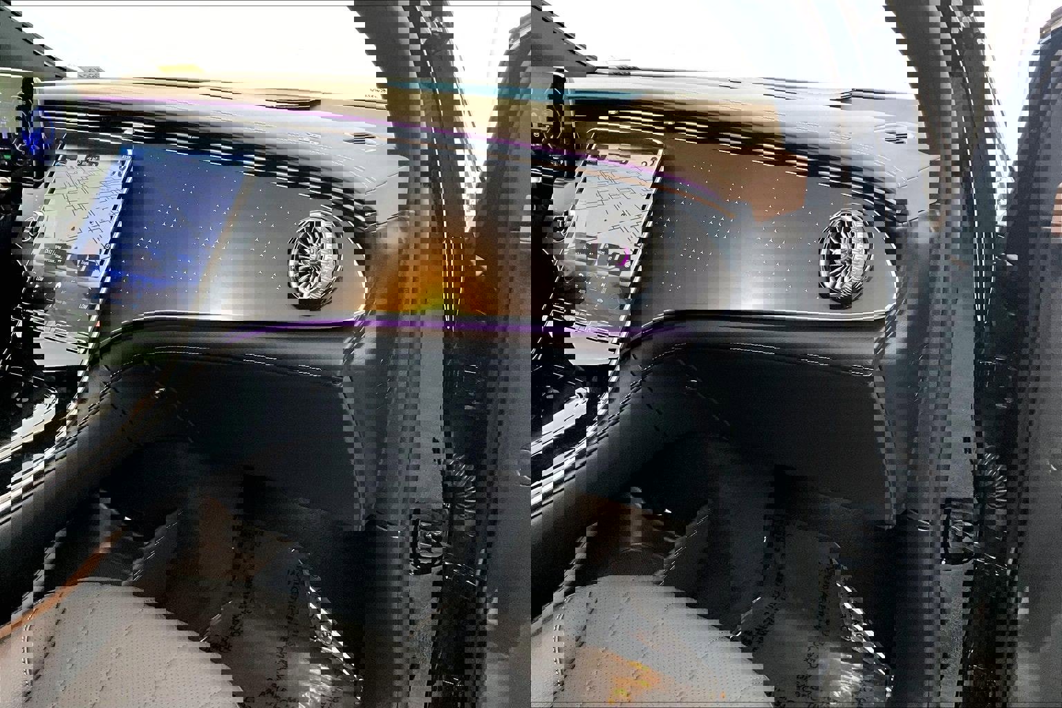 Used 2026 Mercedes-Benz EQE 320 4MATIC SUV image 20