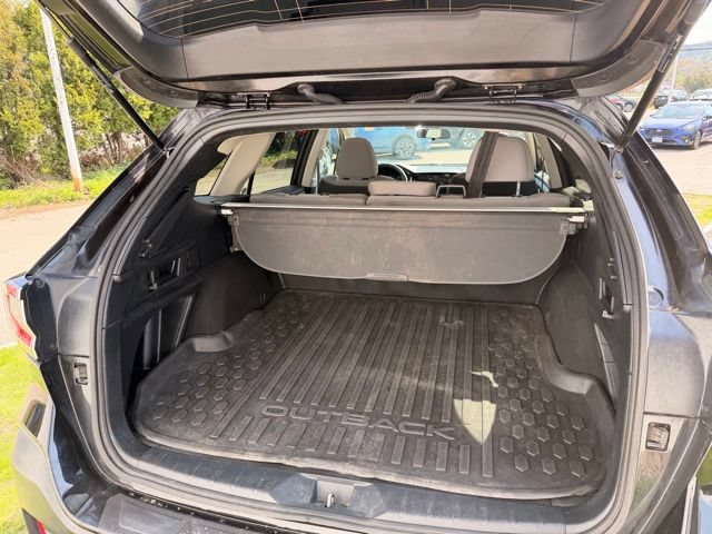 Used 2022 Subaru Outback Premium AWD/4WD image 17