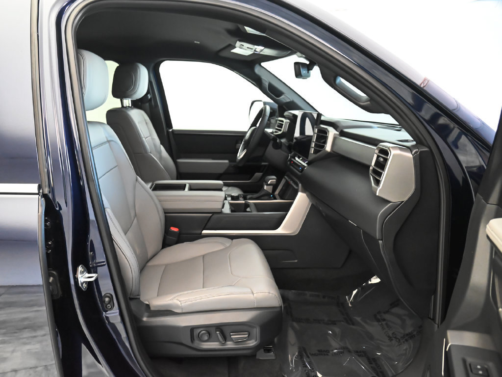 Used 2026 Toyota Tundra Limited w/ Power Package AWD/4WD image 34